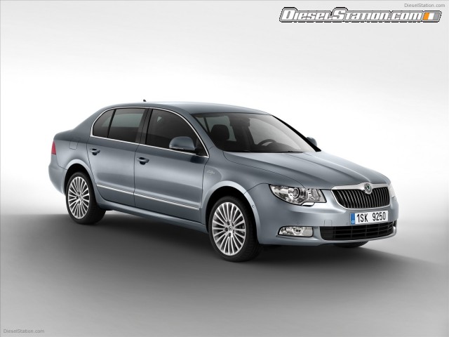 Skoda Superb Combi Laurin Klement Picture #8 Skoda Superb Combi Laurin Klement Picture #8