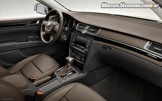 Skoda Superb Combi Laurin Klement Widescreen Picture #12 Skoda Superb Combi Laurin Klement Widescreen Picture #12