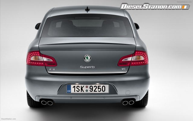 Skoda Superb Combi Laurin Klement Widescreen Picture #2 Skoda Superb Combi Laurin Klement Widescreen Picture #2