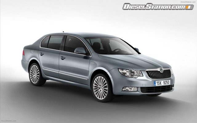 Skoda Superb Combi Laurin Klement Widescreen Picture #3 Skoda Superb Combi Laurin Klement Widescreen Picture #3