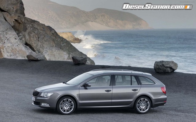 Skoda Superb Combi Widescreen Picture #5 Skoda Superb Combi Widescreen Picture #5