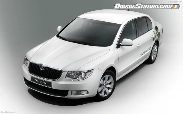 Skoda superb greenline Widescreen Picture #1 Skoda superb greenline Widescreen Picture #1
