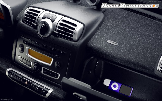 Smart 2010 fortwo cdi Widescreen Picture #8 Smart 2010 fortwo cdi Widescreen Picture #8