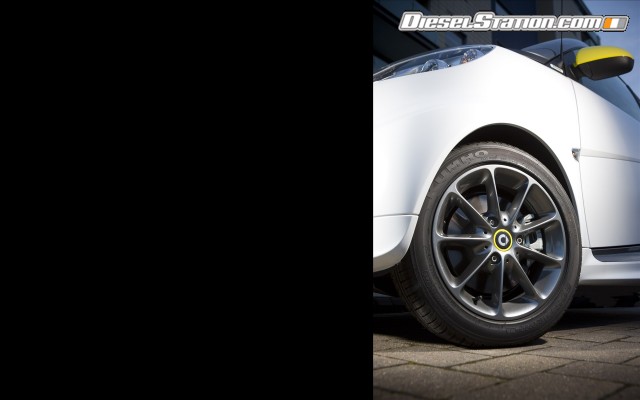 Smart BoConcept Edition 2014 Widescreen Picture #6 Smart BoConcept Edition 2014 Widescreen Picture #6