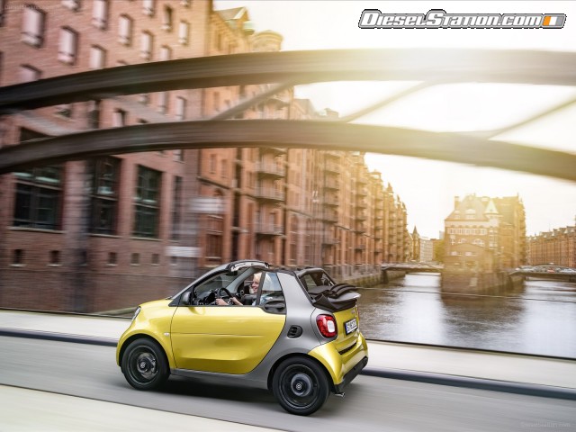 Smart Fortwo Cabrio 2016 Picture #1 Smart Fortwo Cabrio 2016 Picture #1