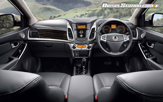 Ssang yong Korando 2014 Widescreen Picture #6 Ssang yong Korando 2014 Widescreen Picture #6