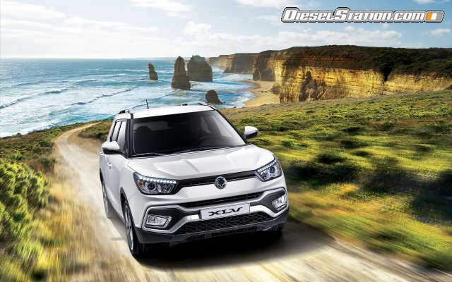 Ssang yong Tivoli XLV 2017 Widescreen Picture #14 Ssang yong Tivoli XLV 2017 Widescreen Picture #14