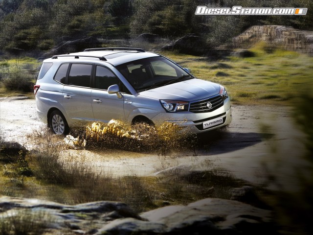 Ssang yong Turismo 2013 Picture #9 Ssang yong Turismo 2013 Picture #9