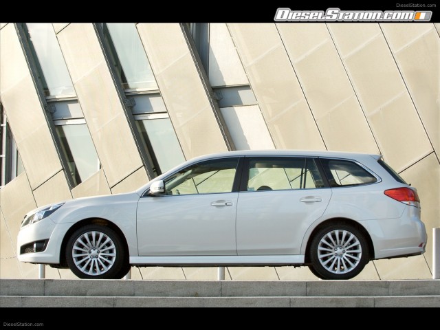 Subaru Legacy Tourer Concept All New Model Picture #11 Subaru Legacy Tourer Concept All New Model Picture #11