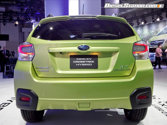 Subaru XV Crosstrek Hybrid Picture #4 Subaru XV Crosstrek Hybrid Picture #4
