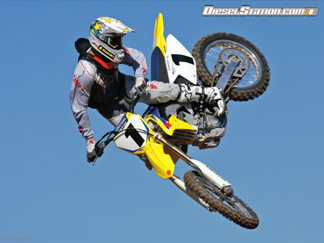 Suzuki 2009 RM Z450 Picture #13 Suzuki 2009 RM Z450 Picture #13