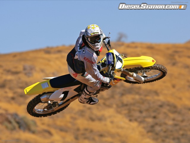 Suzuki 2009 RM Z450 Picture #4 Suzuki 2009 RM Z450 Picture #4
