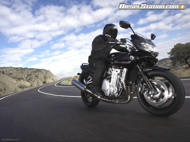 Suzuki Bandit 1250SA Picture #12 Suzuki Bandit 1250SA Picture #12