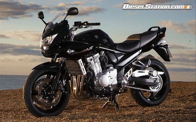 Suzuki Bandit 1250SA Widescreen Picture #2 Suzuki Bandit 1250SA Widescreen Picture #2