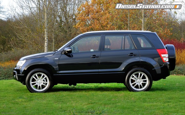 Suzuki GRAND VITARA SZ T 2012 Widescreen Picture #2 Suzuki GRAND VITARA SZ T 2012 Widescreen Picture #2