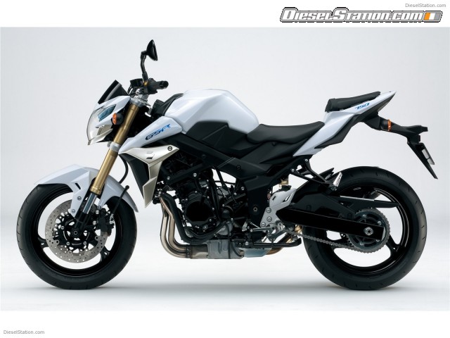 Suzuki GSR750 2011 Picture #3 Suzuki GSR750 2011 Picture #3