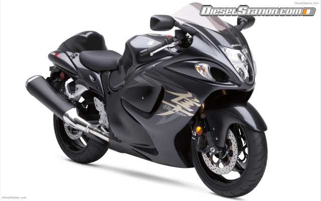 Suzuki GSX 1300R Widescreen Picture #15 Suzuki GSX 1300R Widescreen Picture #15