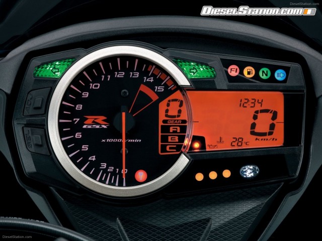 Suzuki GSX R1000 2012 Picture #9 Suzuki GSX R1000 2012 Picture #9