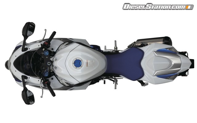 Suzuki GSX R1000ZSE 2014 Widescreen Picture #2 Suzuki GSX R1000ZSE 2014 Widescreen Picture #2