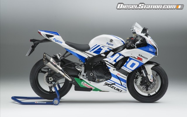 Suzuki GSX R600 Replica 2014 Widescreen Picture #3 Suzuki GSX R600 Replica 2014 Widescreen Picture #3