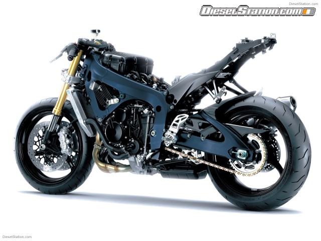 Suzuki GSX R750 2011 Picture #10 Suzuki GSX R750 2011 Picture #10