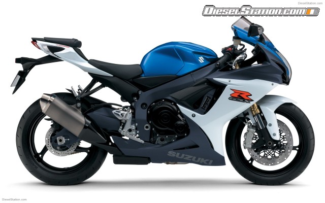 Suzuki GSX R750 2011 Widescreen Picture #7 Suzuki GSX R750 2011 Widescreen Picture #7