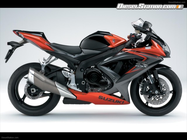 Suzuki GSX R750 Picture #12 Suzuki GSX R750 Picture #12