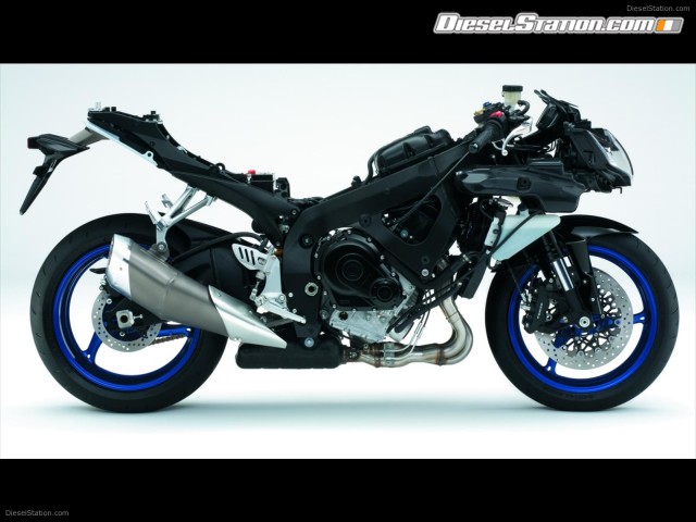 Suzuki GSX R750 Picture #13 Suzuki GSX R750 Picture #13