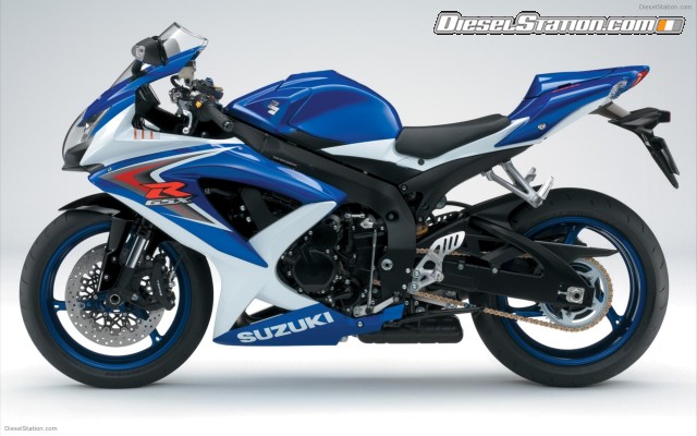 Suzuki GSX R750 Widescreen Picture #4 Suzuki GSX R750 Widescreen Picture #4