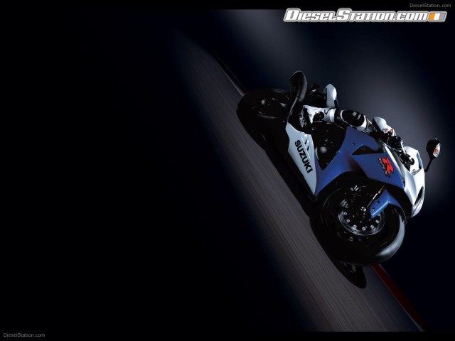 Suzuki GSX r1000 Picture #34 Suzuki GSX r1000 Picture #34