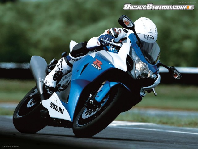 Suzuki GSX r1000 Picture #30 Suzuki GSX r1000 Picture #30