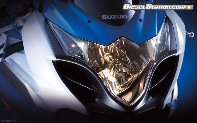 Suzuki GSX r1000 Widescreen Picture #21 Suzuki GSX r1000 Widescreen Picture #21