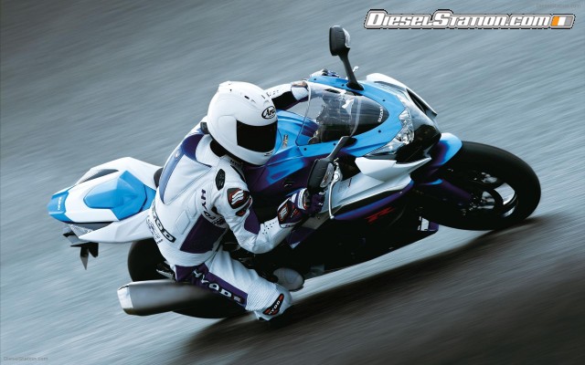 Suzuki GSX r1000 Widescreen Picture #14 Suzuki GSX r1000 Widescreen Picture #14