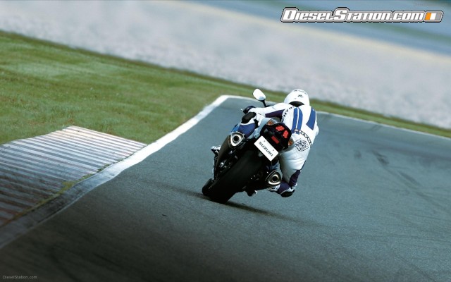 Suzuki GSX r1000 Widescreen Picture #16 Suzuki GSX r1000 Widescreen Picture #16