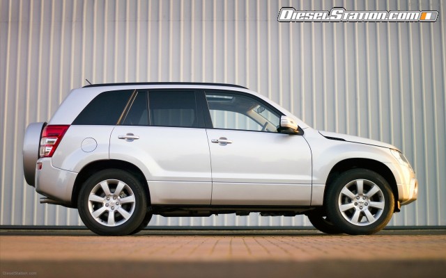 Suzuki Grand Vitara Diesel Widescreen Picture #2 Suzuki Grand Vitara Diesel Widescreen Picture #2