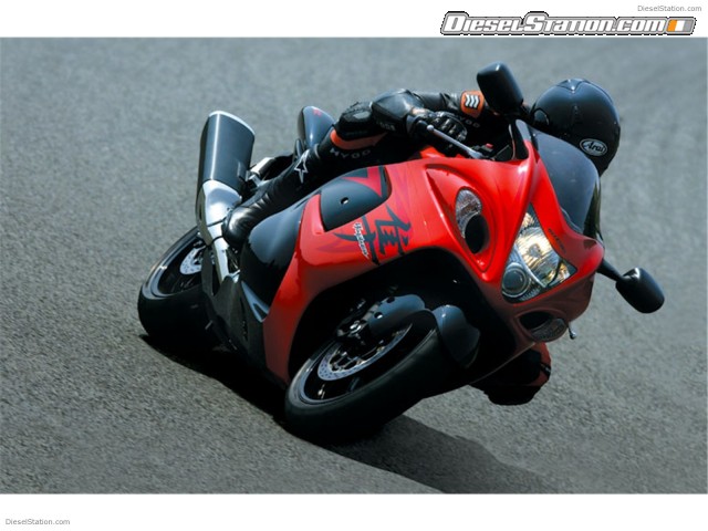 Suzuki Hayabusa GSX 1300R Picture #17 Suzuki Hayabusa GSX 1300R Picture #17