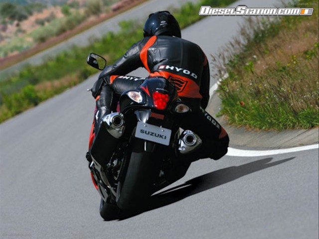 Suzuki Hayabusa turns 10 Picture #5 Suzuki Hayabusa turns 10 Picture #5