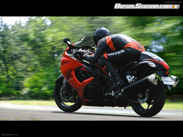 Suzuki Hayabusa turns 10 Picture #1 Suzuki Hayabusa turns 10 Picture #1