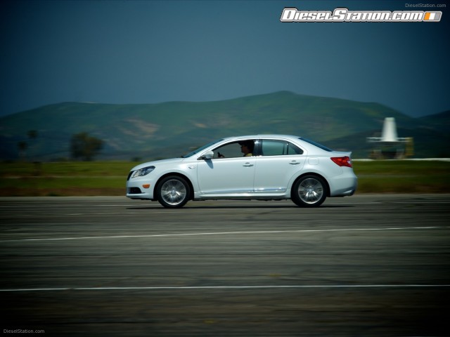 Suzuki Kizashi 2011 Picture #25 Suzuki Kizashi 2011 Picture #25