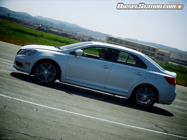 Suzuki Kizashi 2011 Picture #30 Suzuki Kizashi 2011 Picture #30