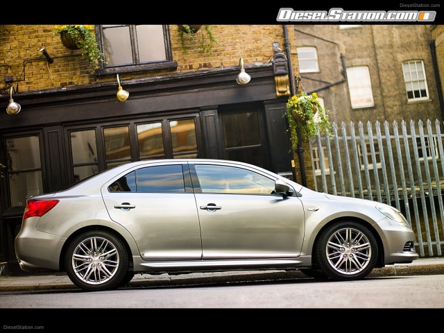 Suzuki Kizashi D Segment Picture #3 Suzuki Kizashi D Segment Picture #3