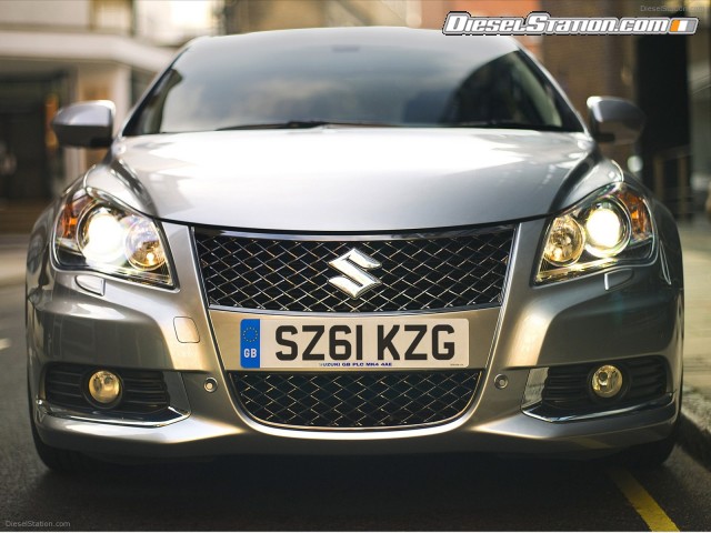 Suzuki Kizashi D Segment Picture #4 Suzuki Kizashi D Segment Picture #4