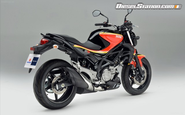 Suzuki SFV650 Gladius Widescreen Picture #3 Suzuki SFV650 Gladius Widescreen Picture #3
