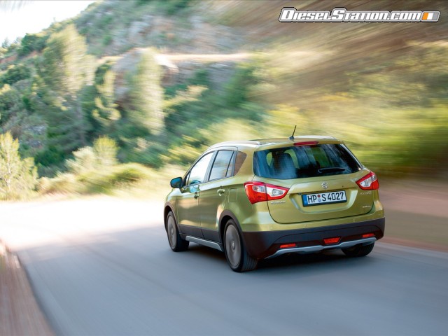 Suzuki SX4 Crossover 2014 Picture #23 Suzuki SX4 Crossover 2014 Picture #23