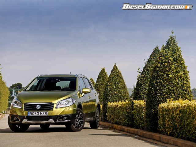Suzuki SX4 Crossover 2014 Picture #42 Suzuki SX4 Crossover 2014 Picture #42