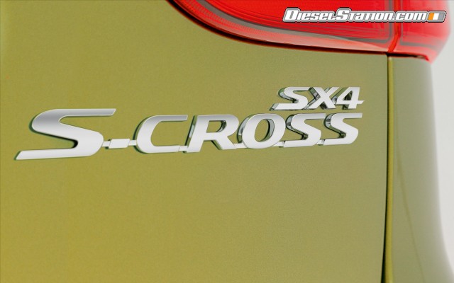 Suzuki SX4 Crossover 2014 Widescreen Picture #0 Suzuki SX4 Crossover 2014 Widescreen Picture #0