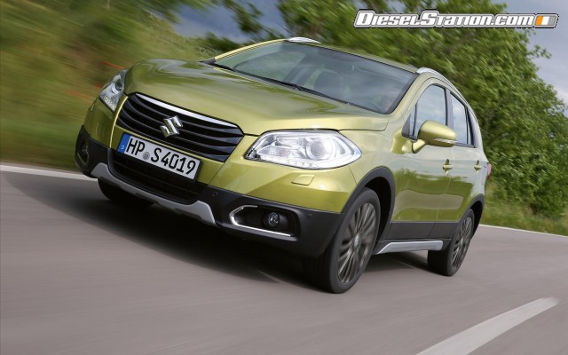 Suzuki SX4 Crossover 2014 Widescreen Picture #38 Suzuki SX4 Crossover 2014 Widescreen Picture #38