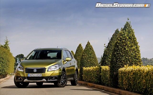Suzuki SX4 Crossover 2014 Widescreen Picture #59 Suzuki SX4 Crossover 2014 Widescreen Picture #59