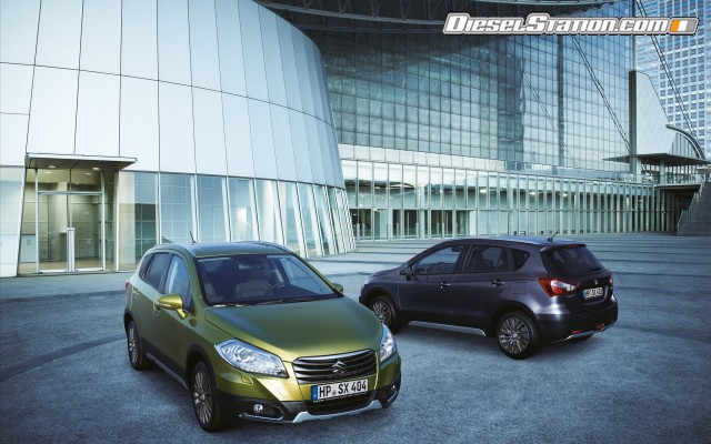 Suzuki SX4 Crossover 2014 Widescreen Picture #40 Suzuki SX4 Crossover 2014 Widescreen Picture #40