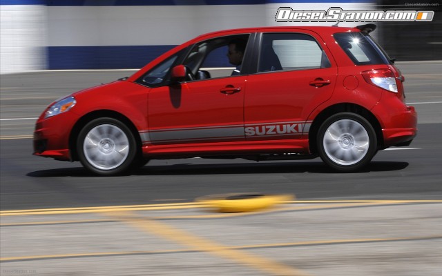 Suzuki SX4 SportBack 2011 Widescreen Picture #11 Suzuki SX4 SportBack 2011 Widescreen Picture #11